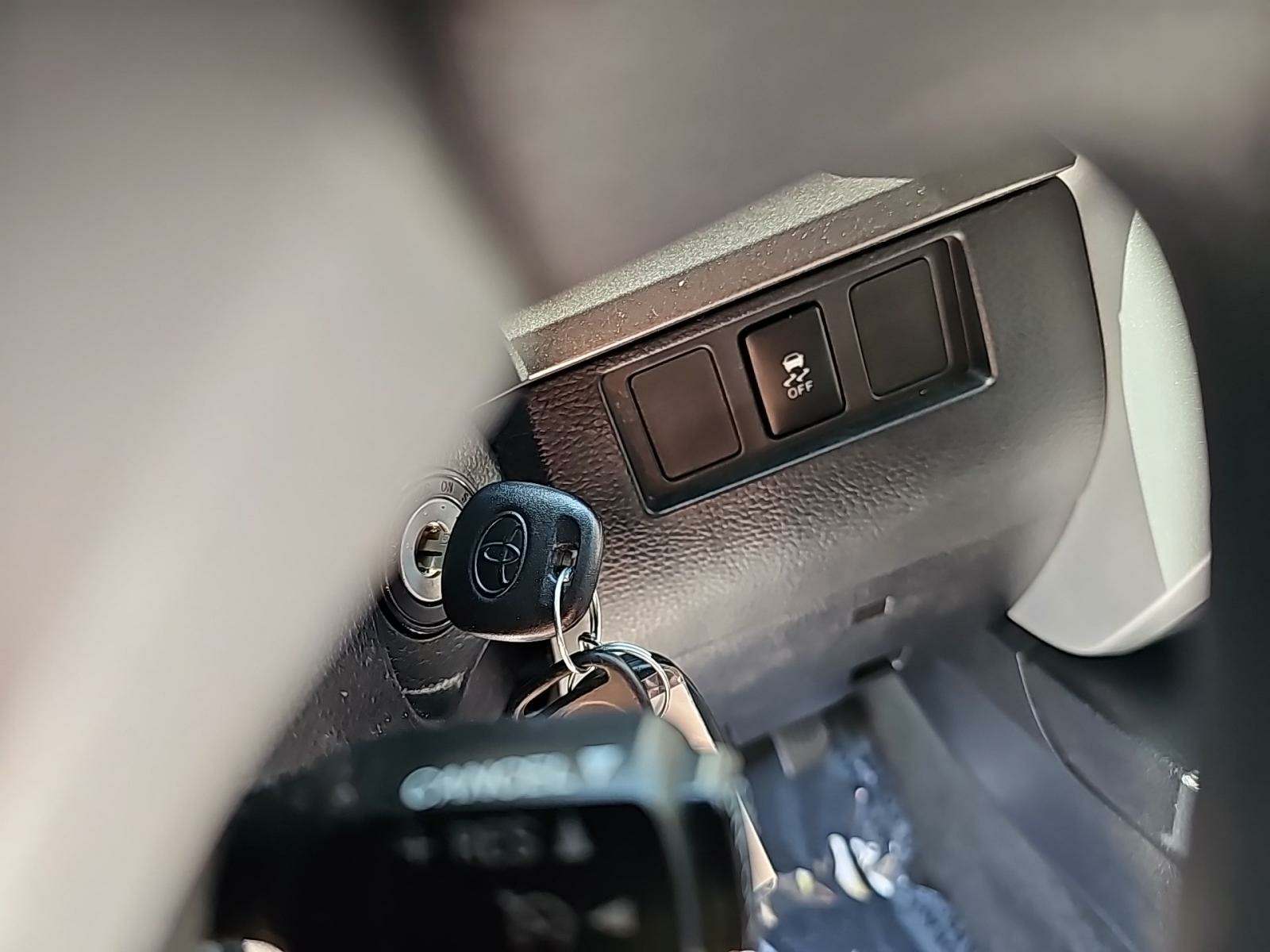 2017 Toyota Tundra SR5 RWD