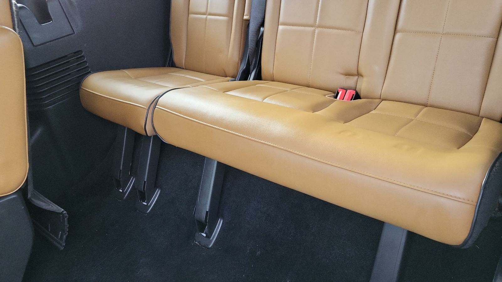 2012 Lincoln Navigator 4D SUV AWD