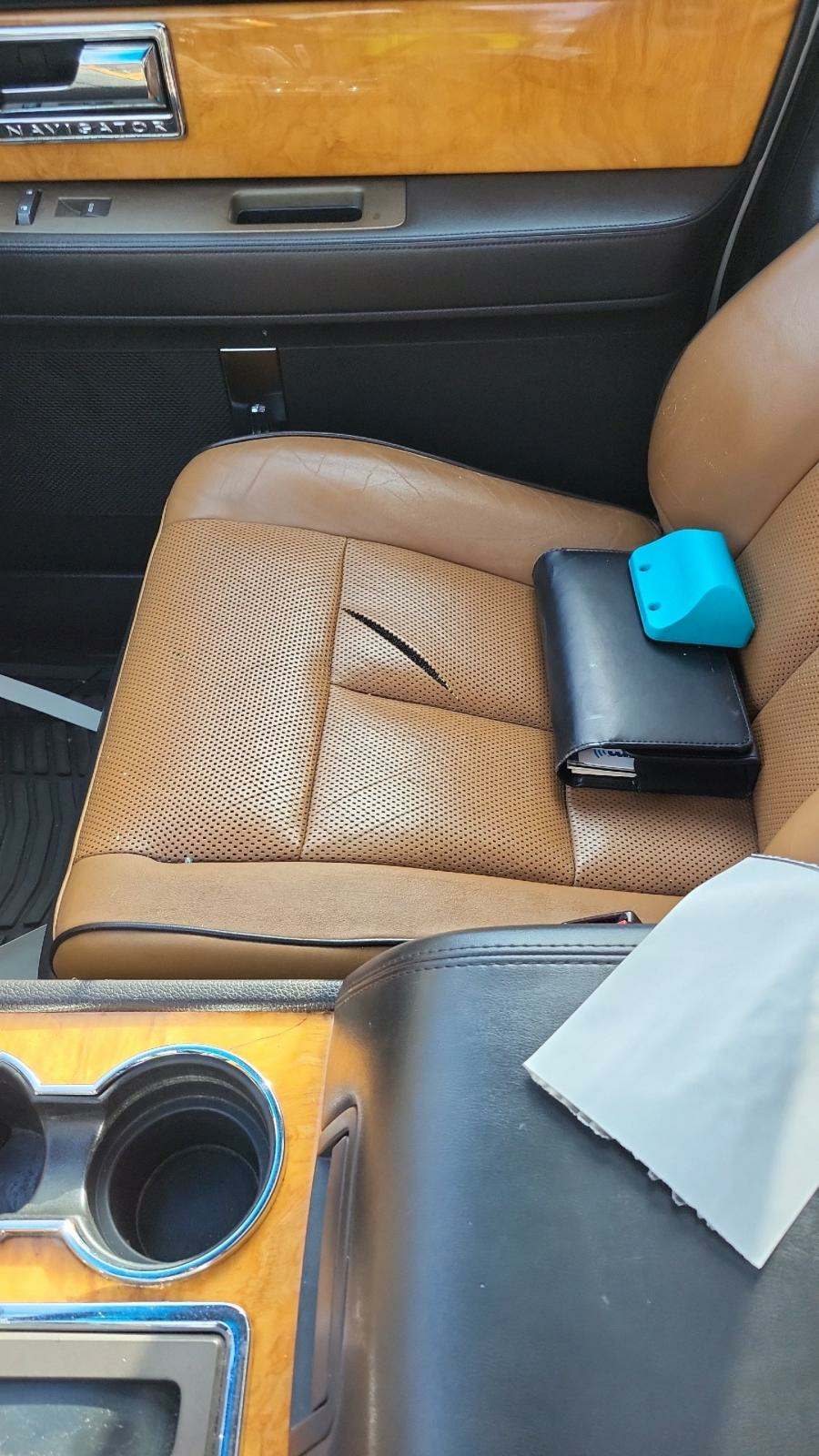 2012 Lincoln Navigator 4D SUV AWD