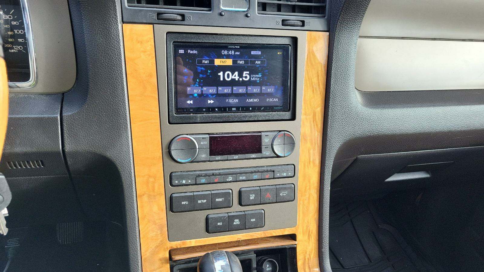 2012 Lincoln Navigator 4D SUV AWD