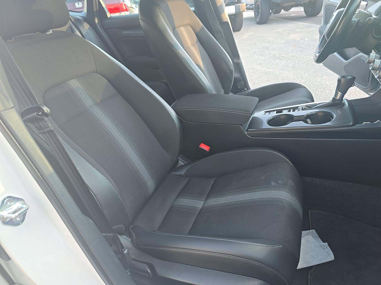 2022 Honda Civic Sport FWD