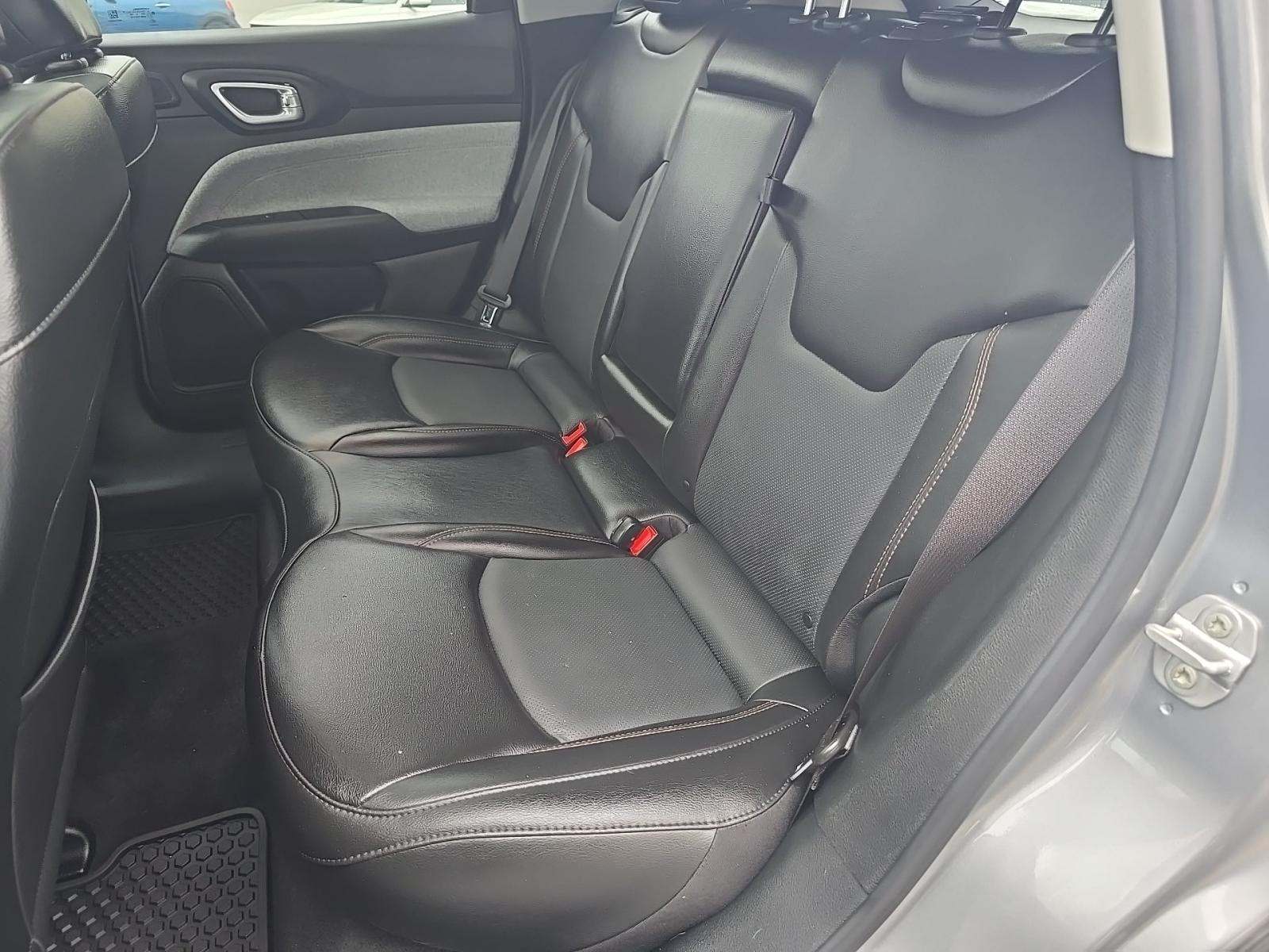 2022 Jeep Compass Latitude Lux AWD