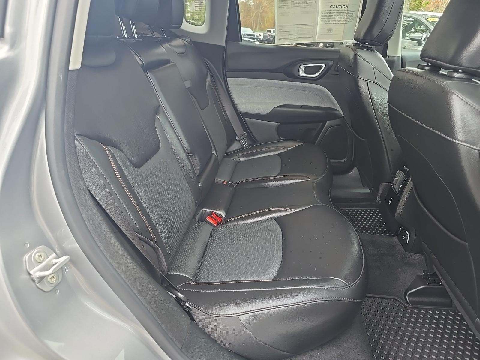 2022 Jeep Compass Latitude Lux AWD