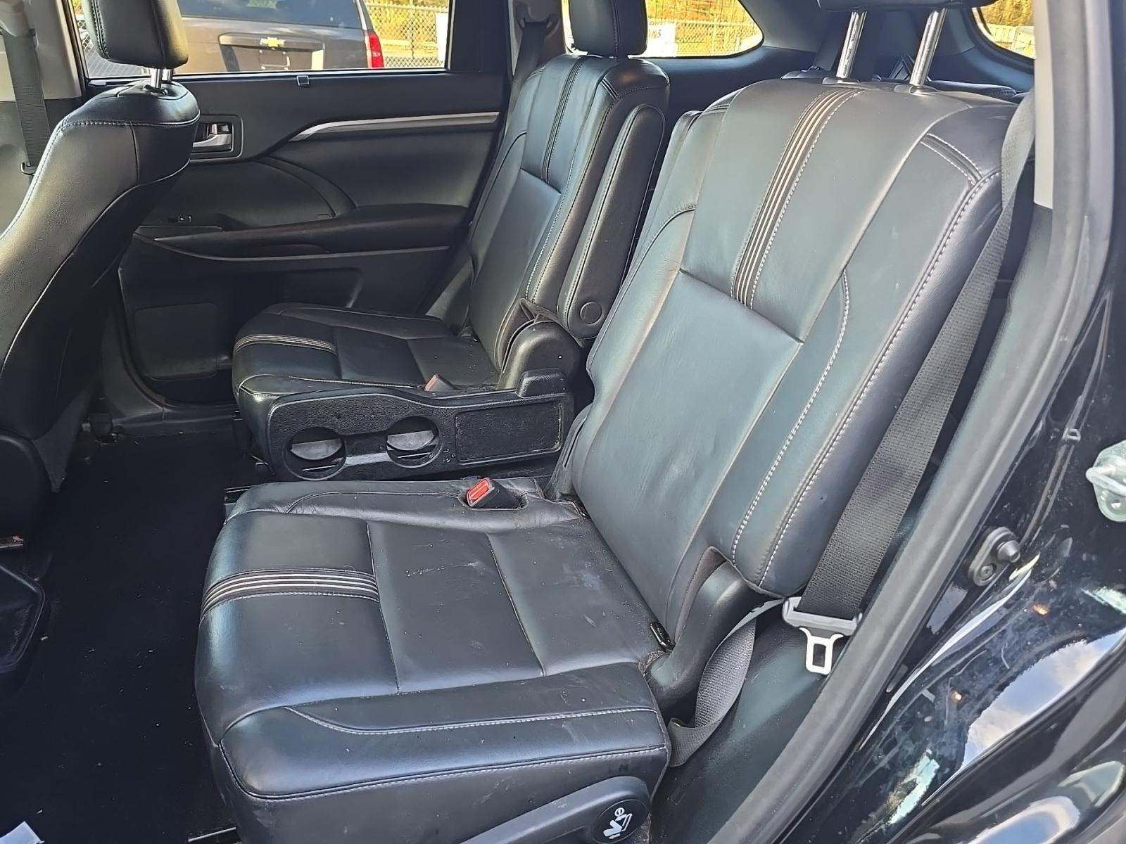 2017 Toyota Highlander SE AWD