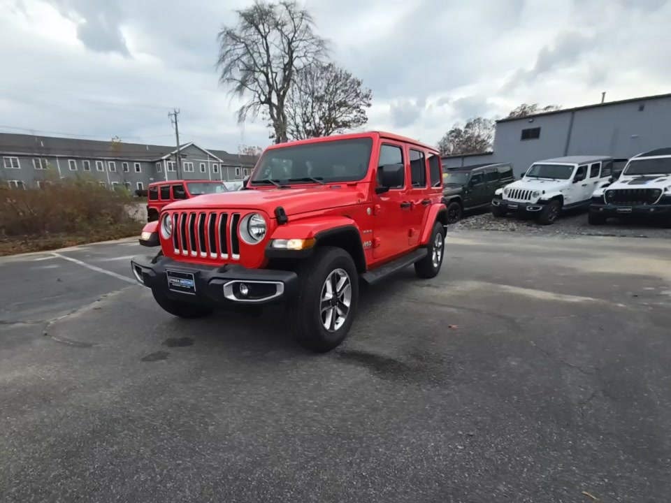 2023 Jeep Wrangler Sahara AWD