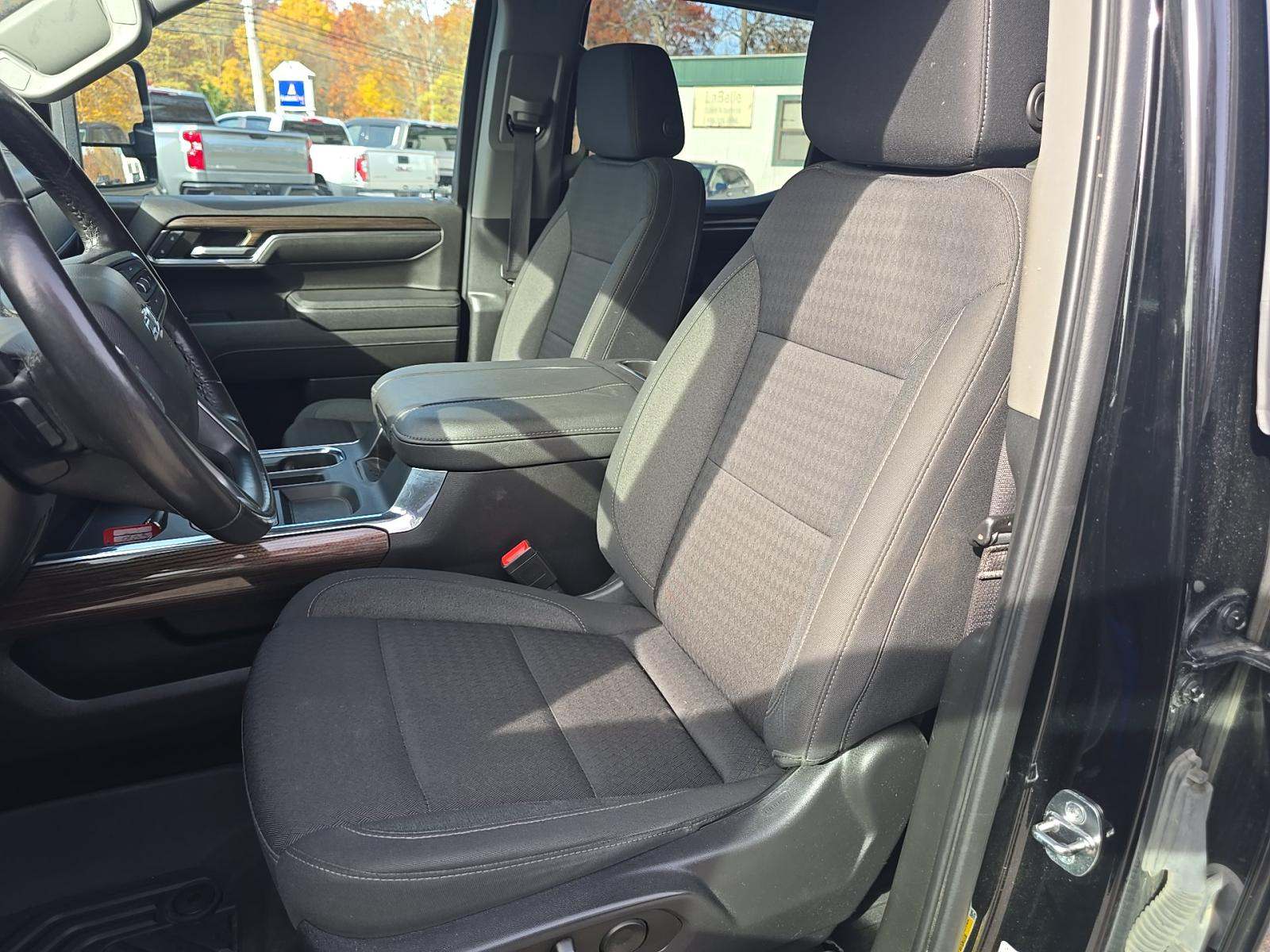 2023 Chevrolet Silverado 1500 RST AWD