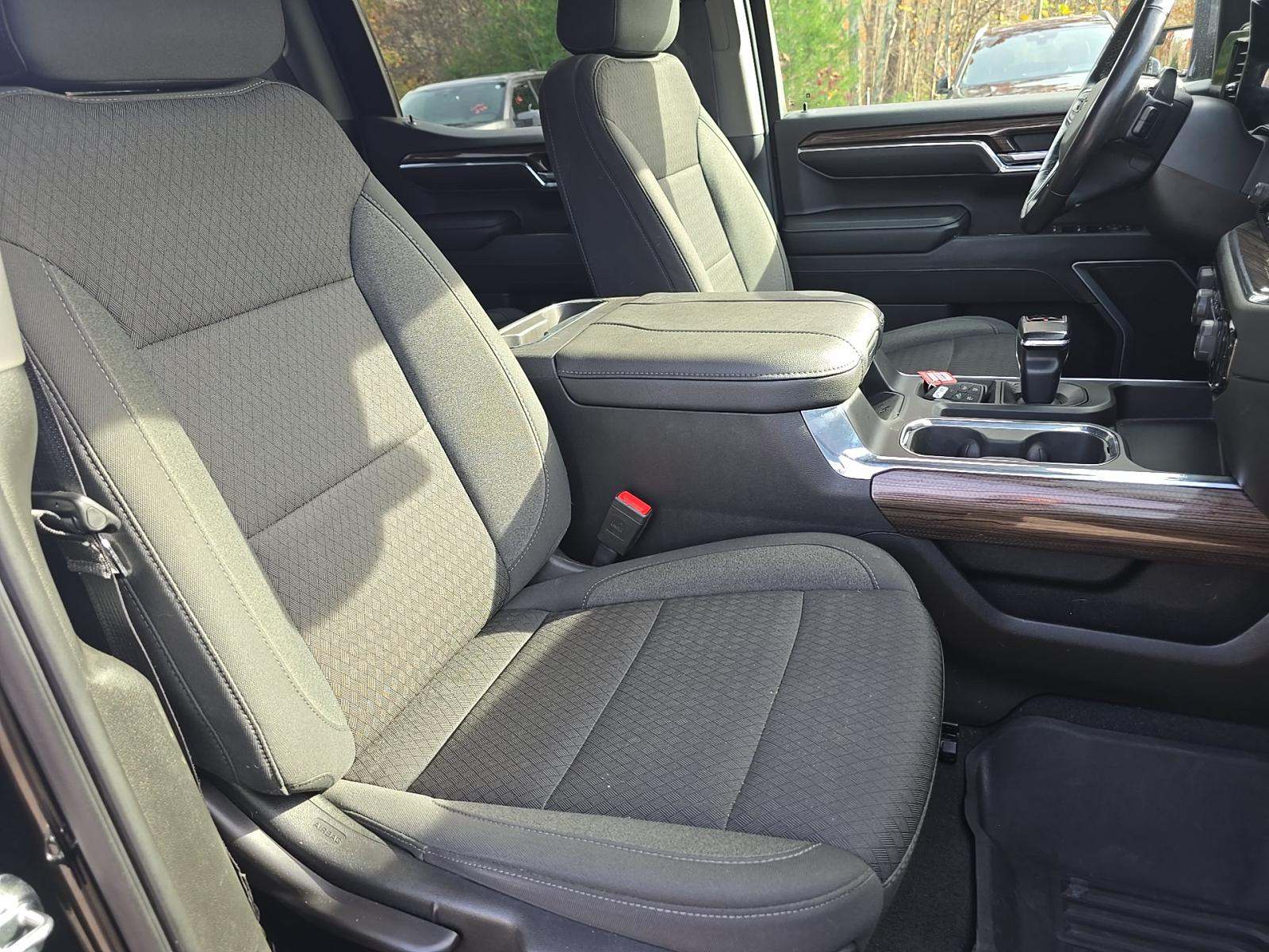 2023 Chevrolet Silverado 1500 RST AWD