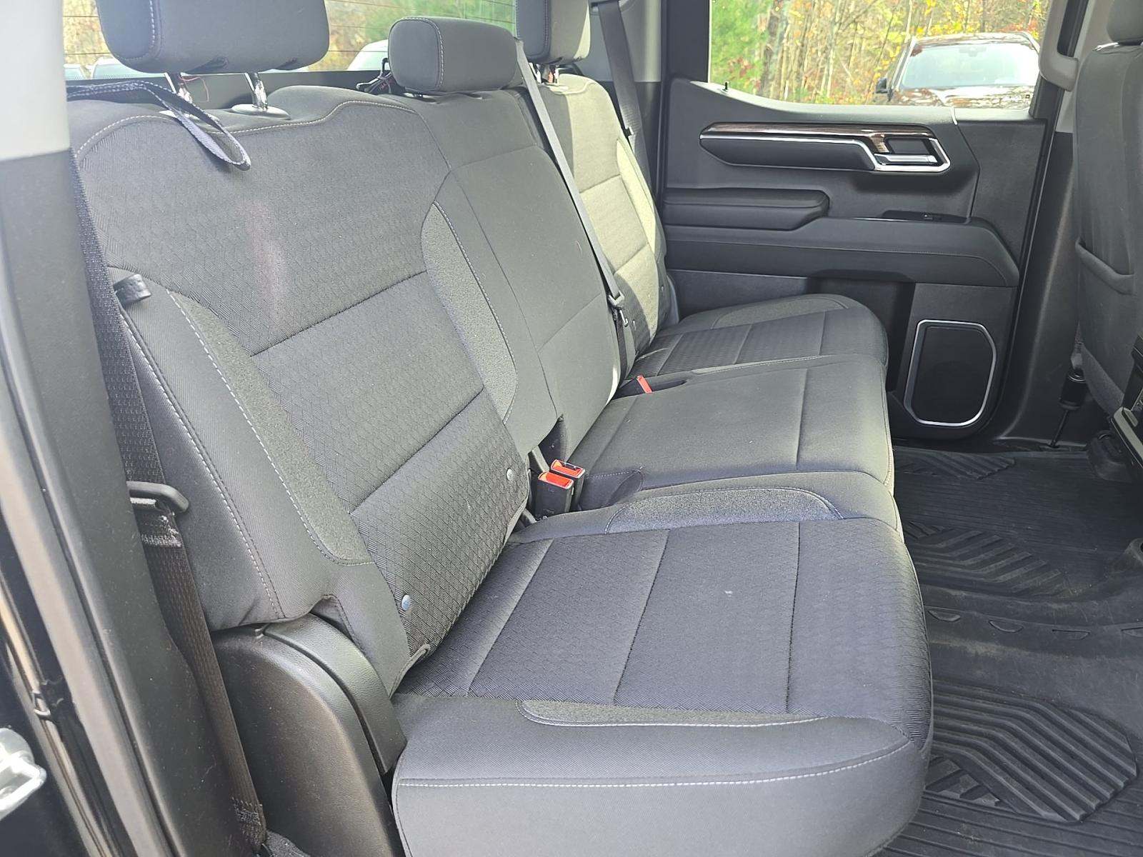 2023 Chevrolet Silverado 1500 RST AWD