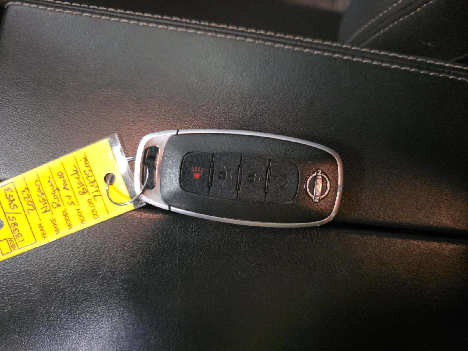 2023 Nissan Rogue SV AWD