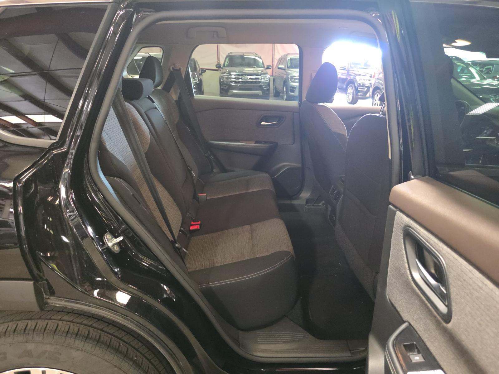 2023 Nissan Rogue SV AWD