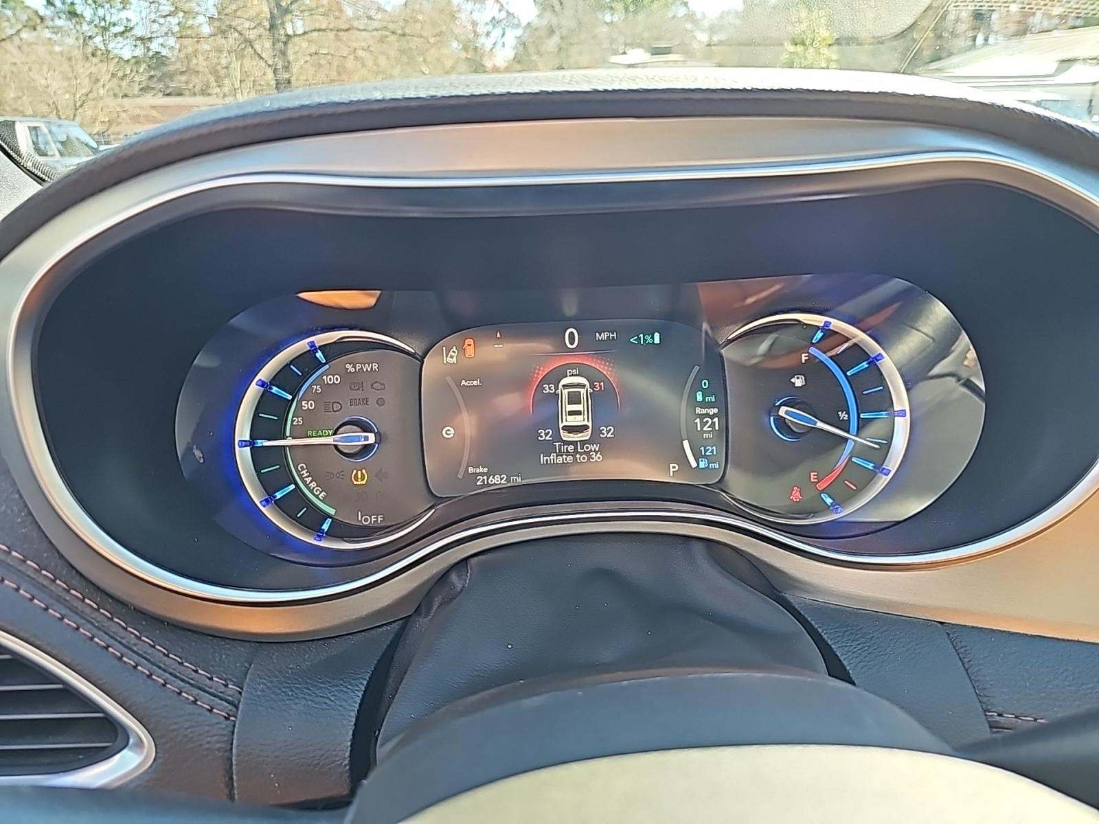 2024 Chrysler Pacifica Hybrid Pinnacle FWD