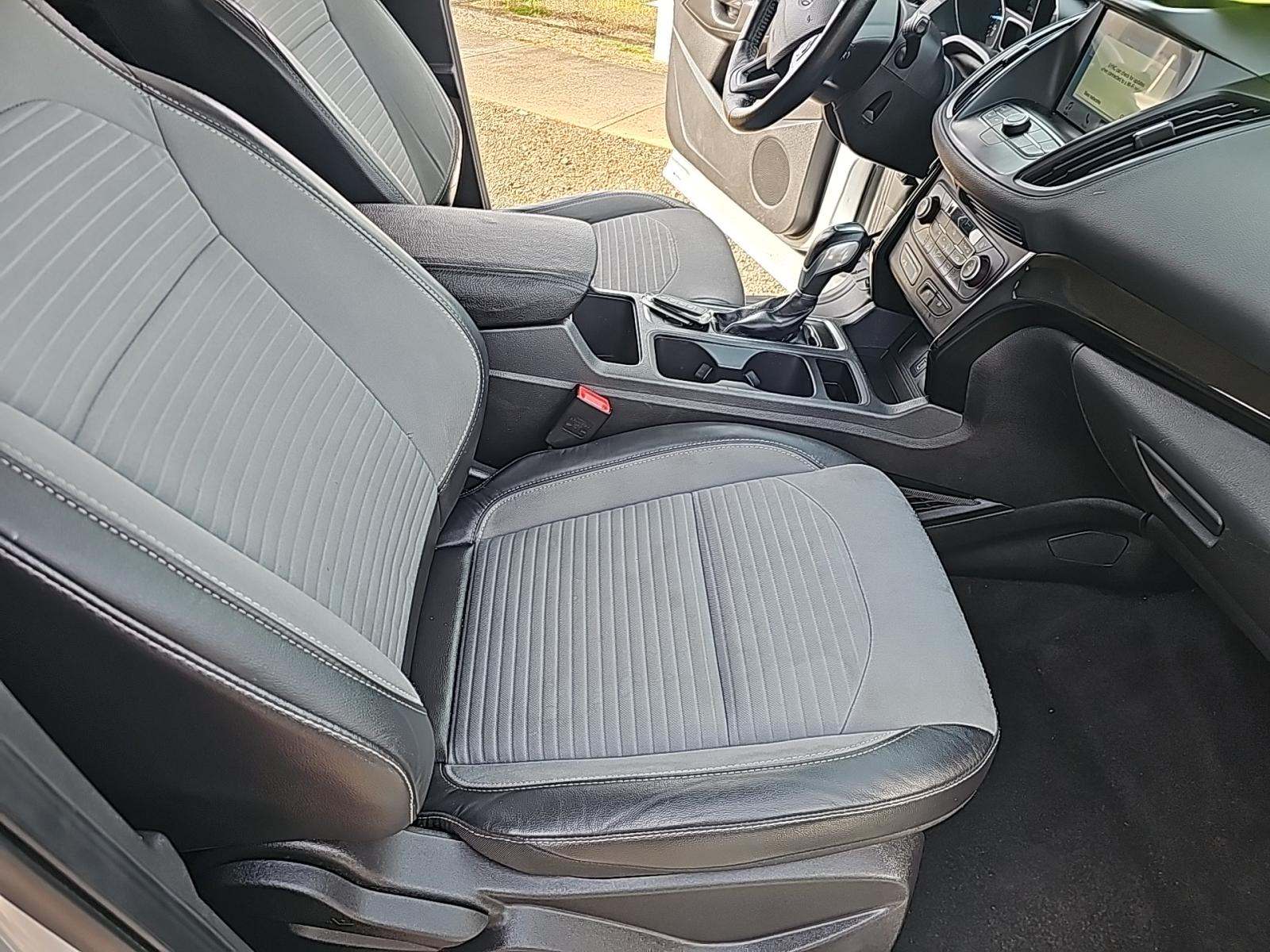 2019 Ford Escape SE FWD