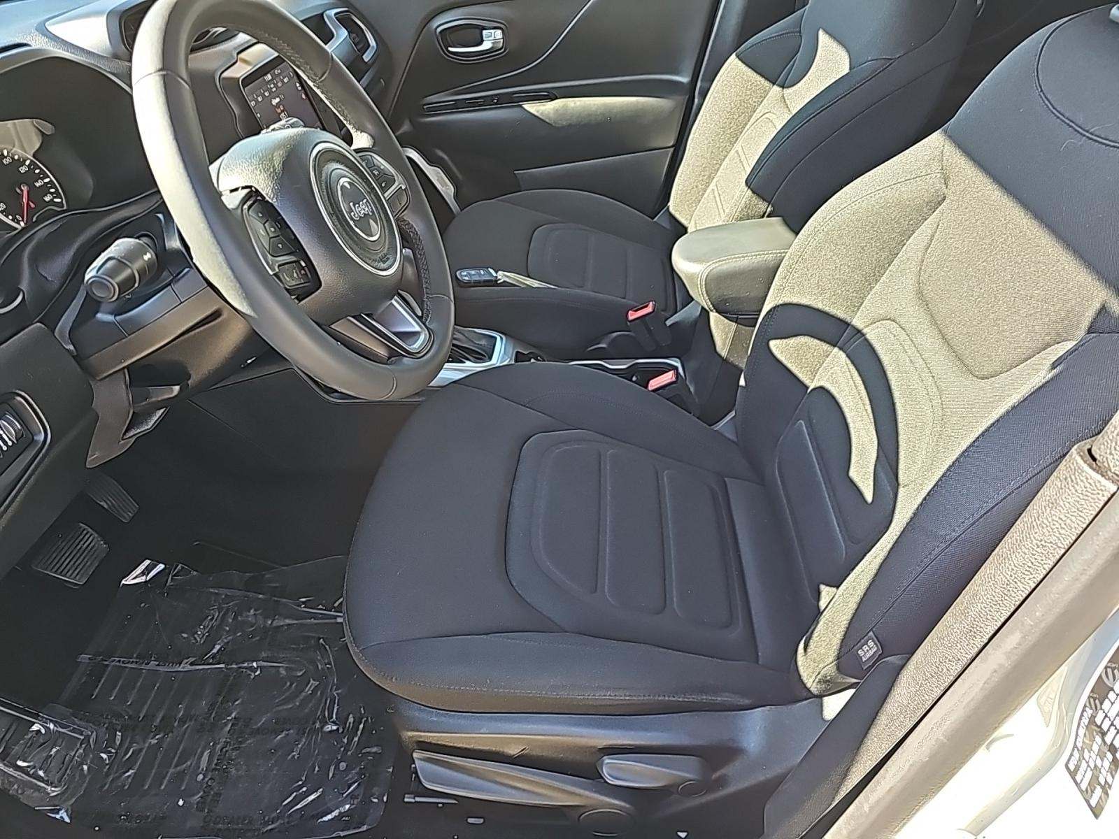 2022 Jeep Renegade Latitude AWD