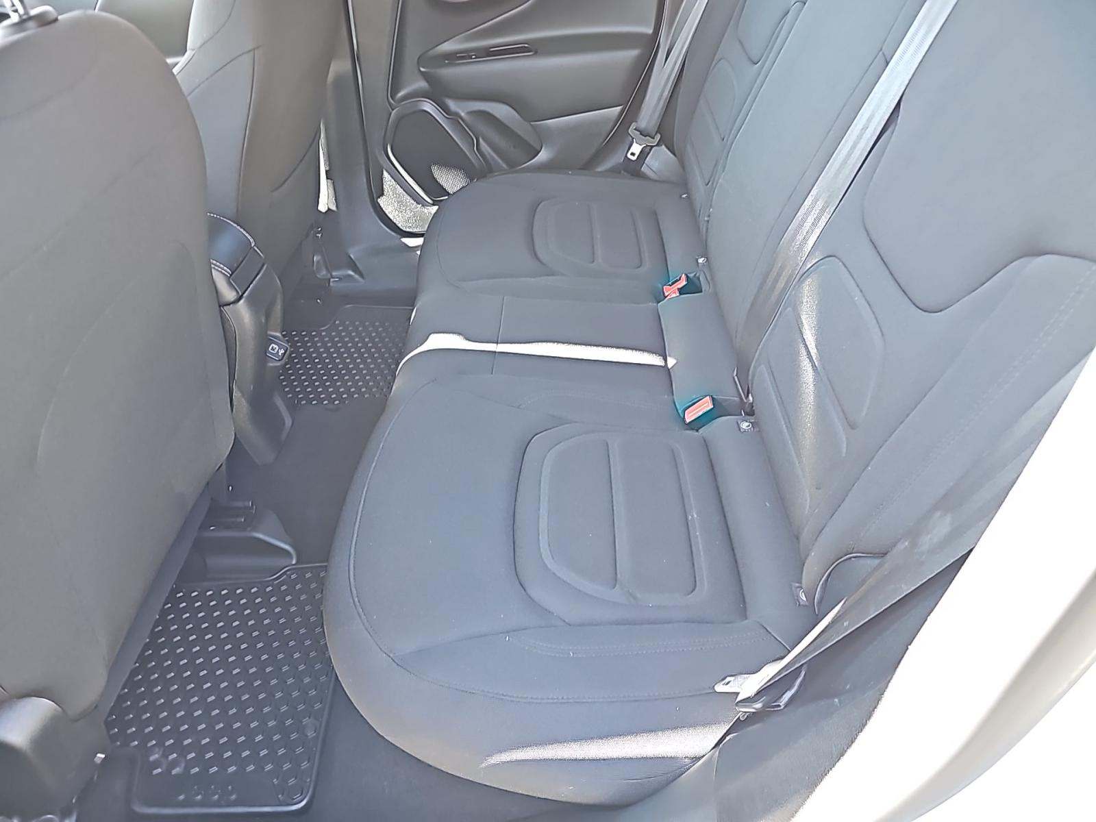 2022 Jeep Renegade Latitude AWD