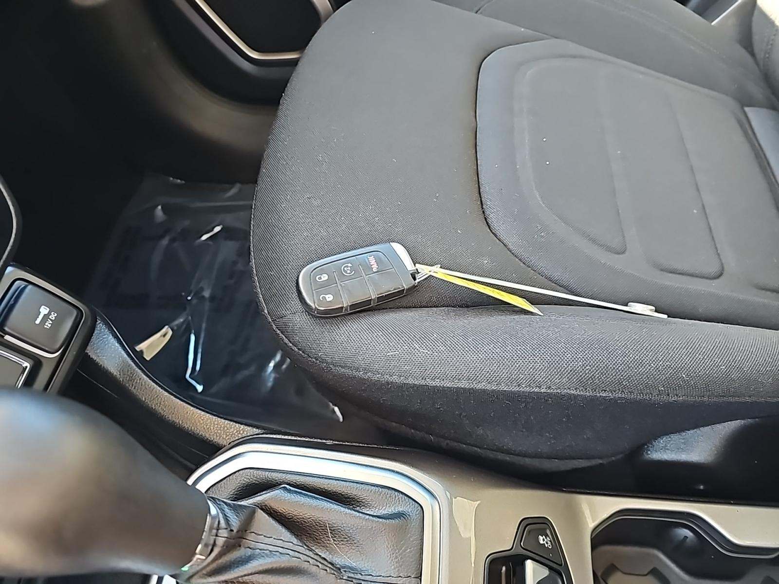 2022 Jeep Renegade Latitude AWD