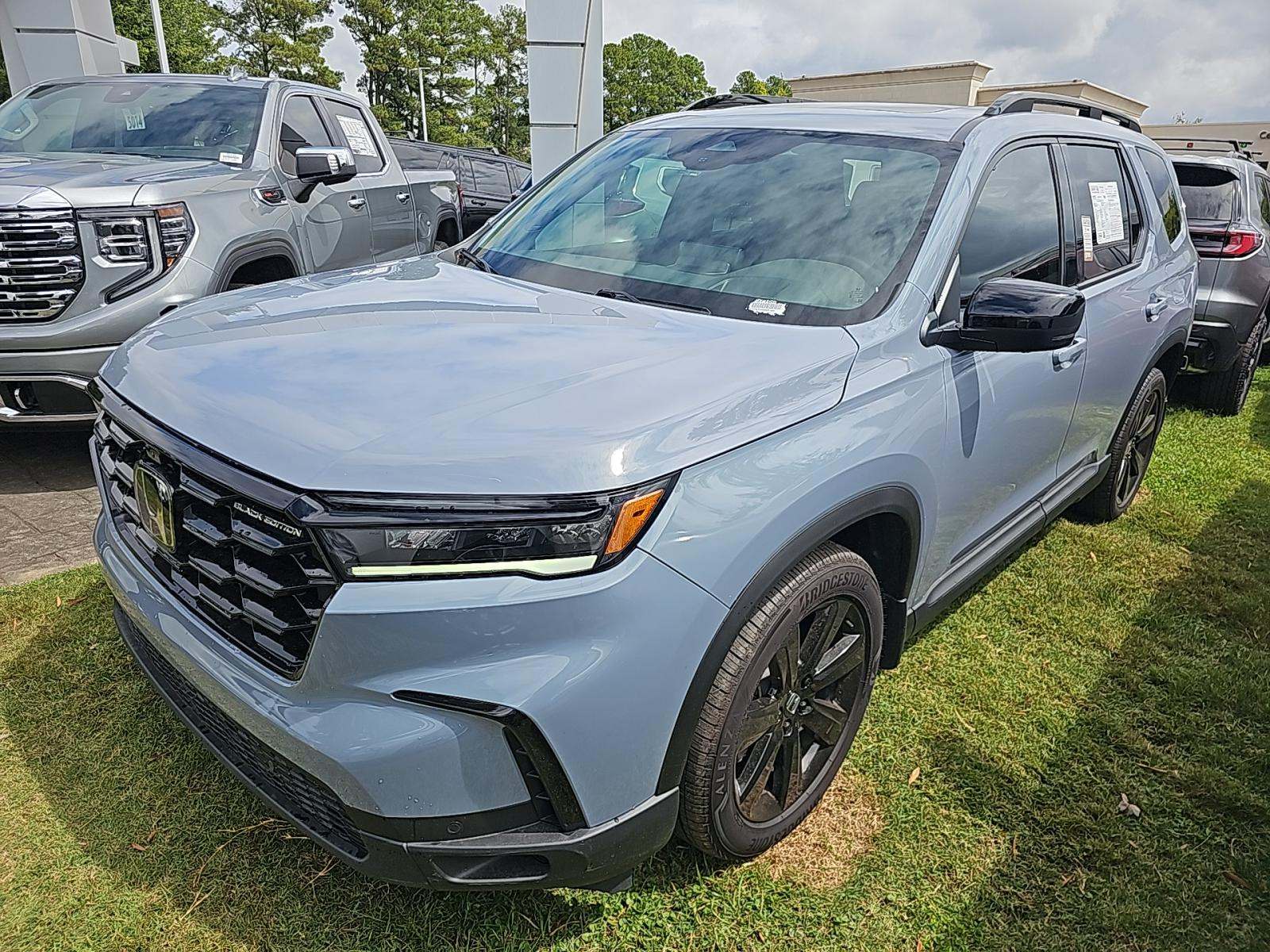 2025 Honda Pilot Black Edition AWD