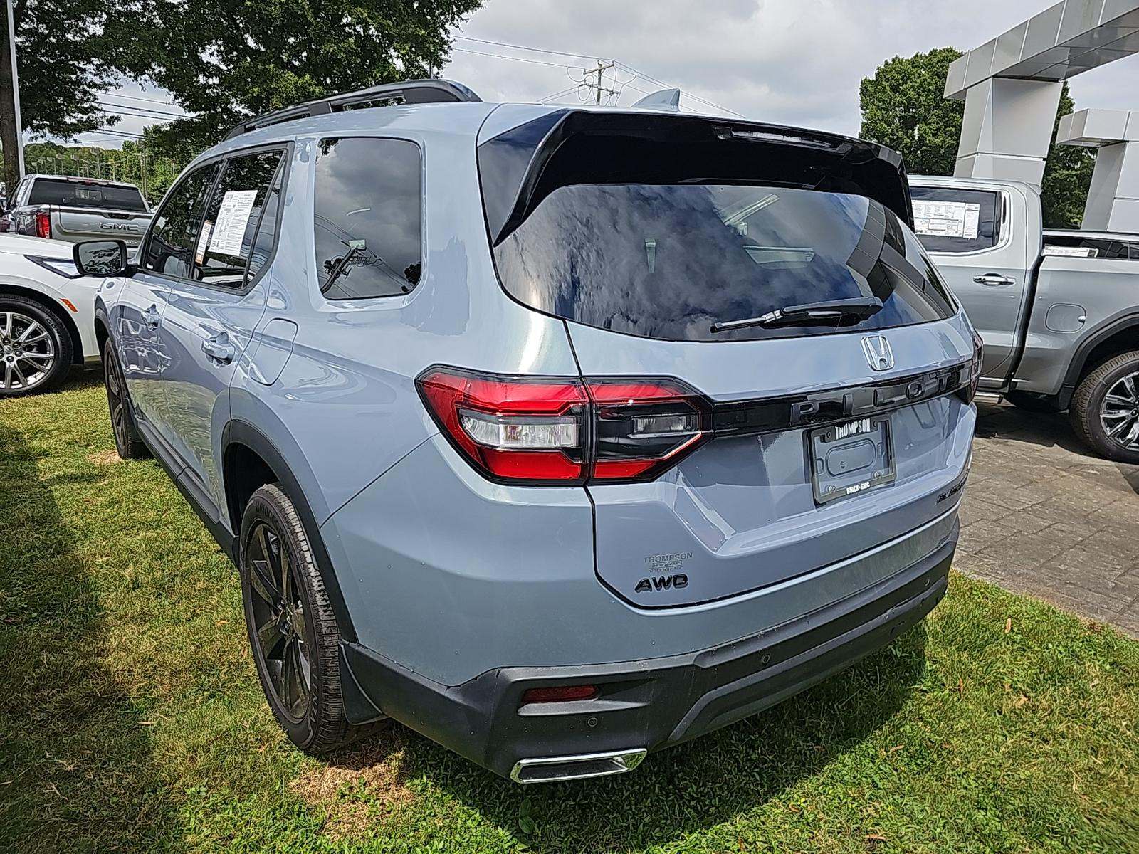 2025 Honda Pilot Black Edition AWD