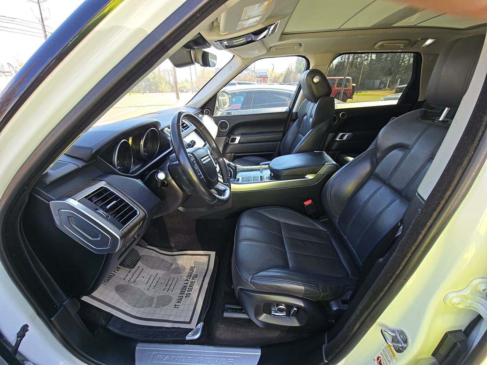 2017 Land Rover Range Rover Sport HSE AWD