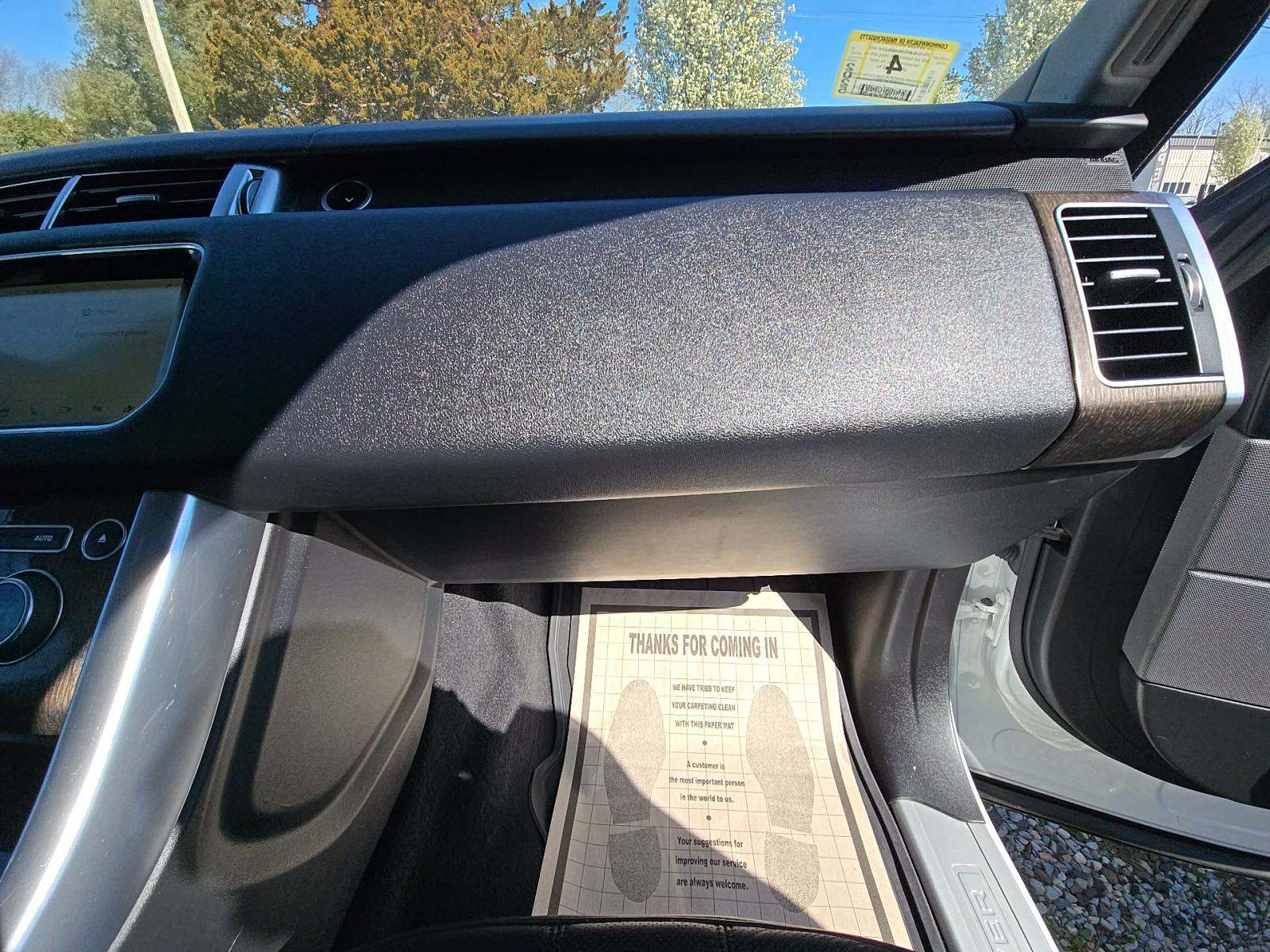 2017 Land Rover Range Rover Sport HSE AWD