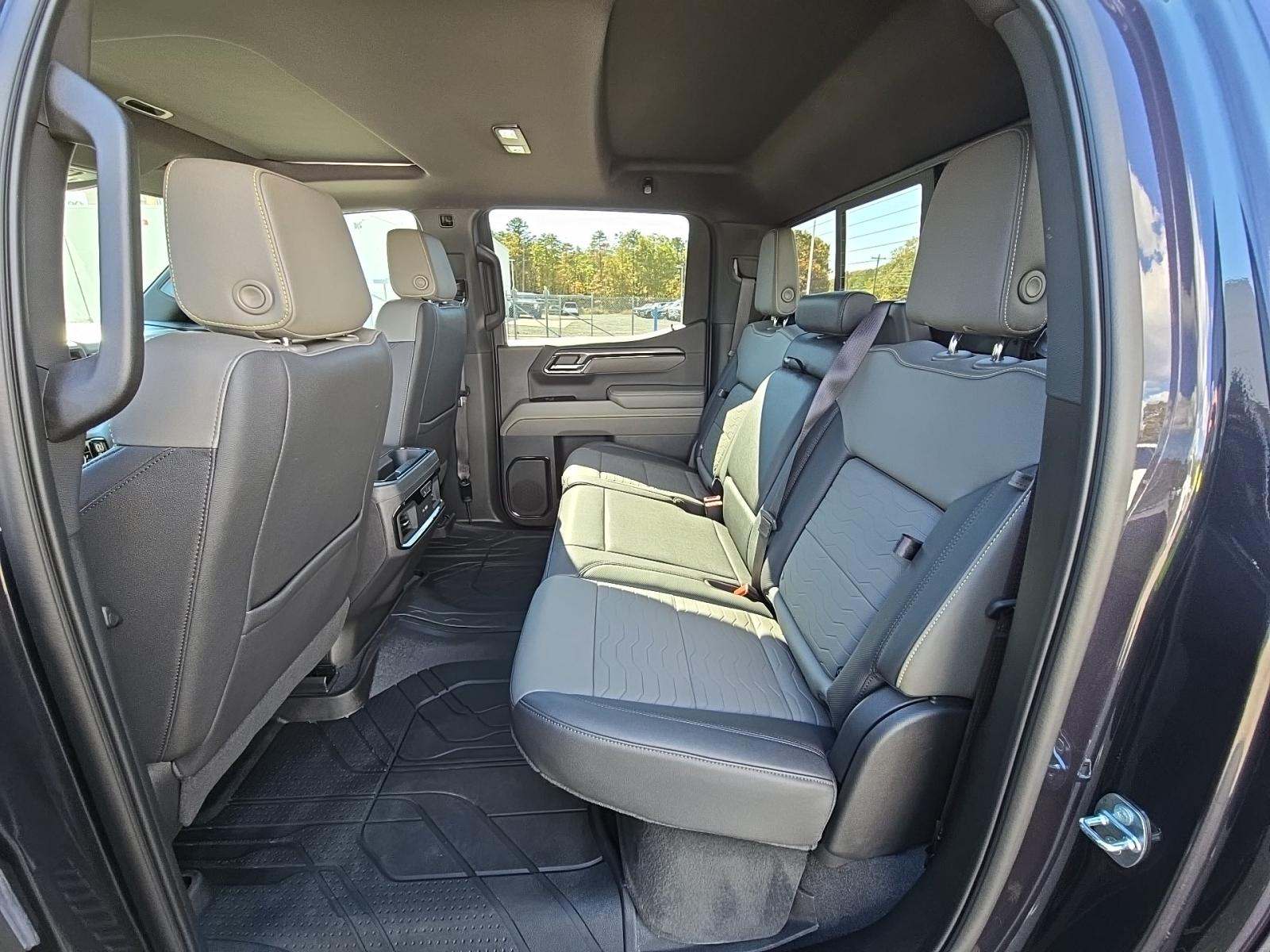 2023 Chevrolet Silverado 1500 ZR2 AWD