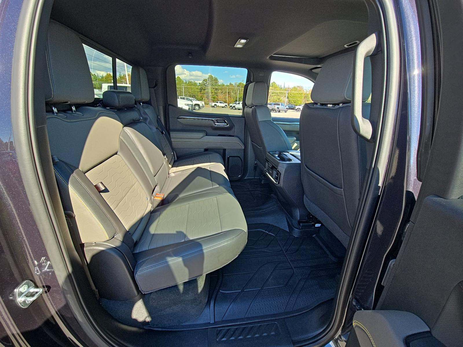 2023 Chevrolet Silverado 1500 ZR2 AWD