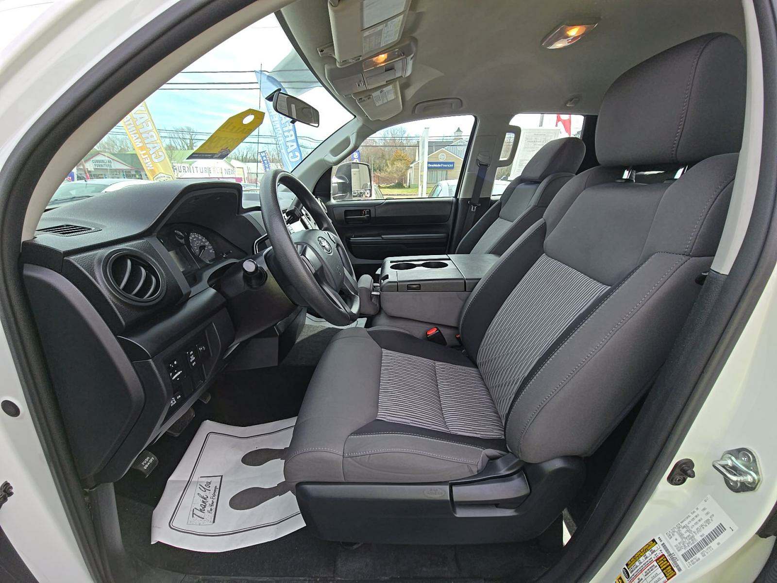 2017 Toyota Tundra SR AWD