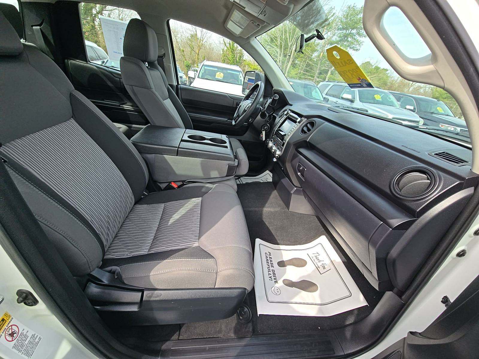 2017 Toyota Tundra SR AWD