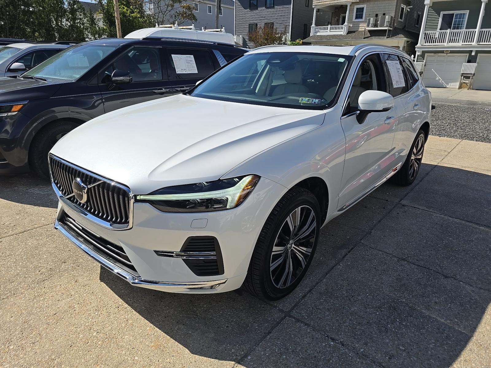 2022 Volvo XC60 B5 Inscription AWD