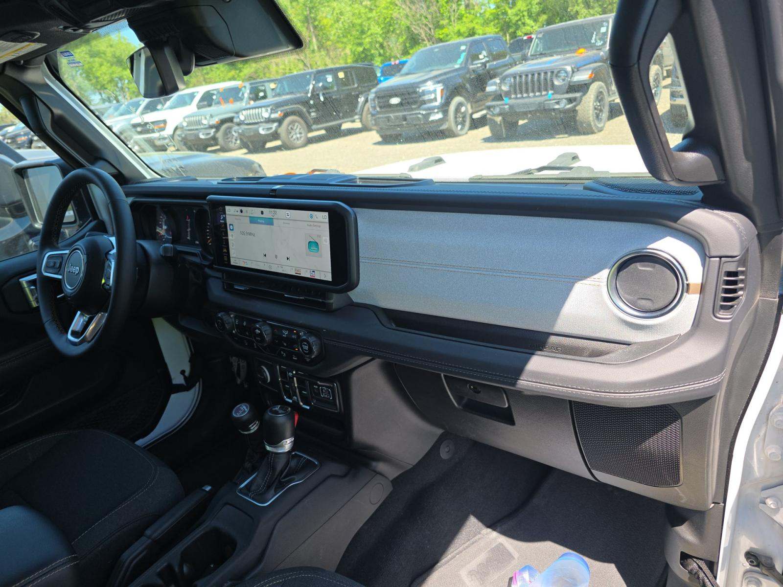 2024 Jeep Wrangler Sahara AWD