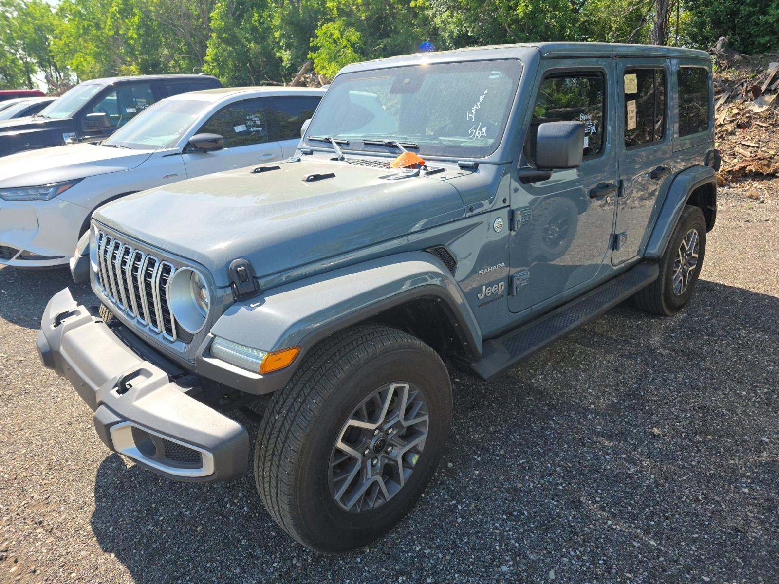 2024 Jeep Wrangler Sahara AWD