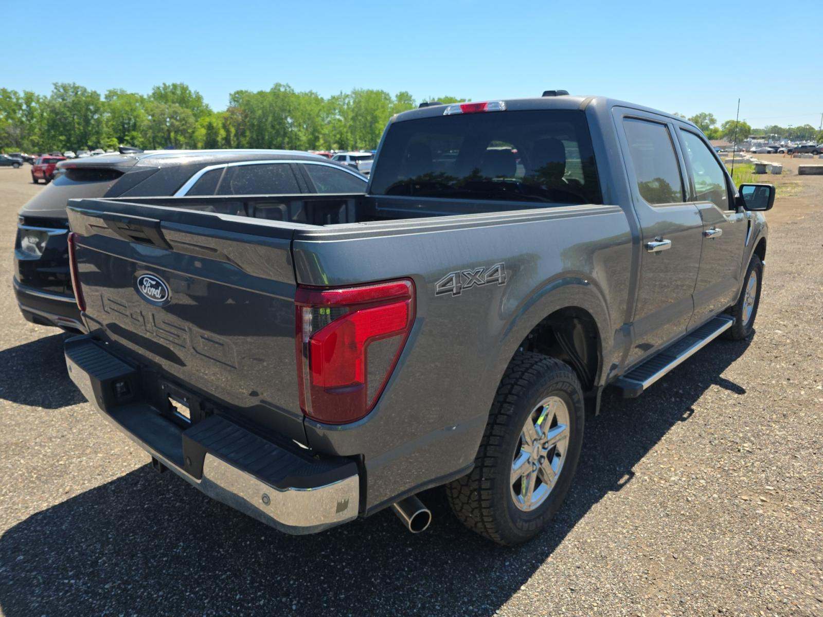 2025 Ford F-150 XLT AWD