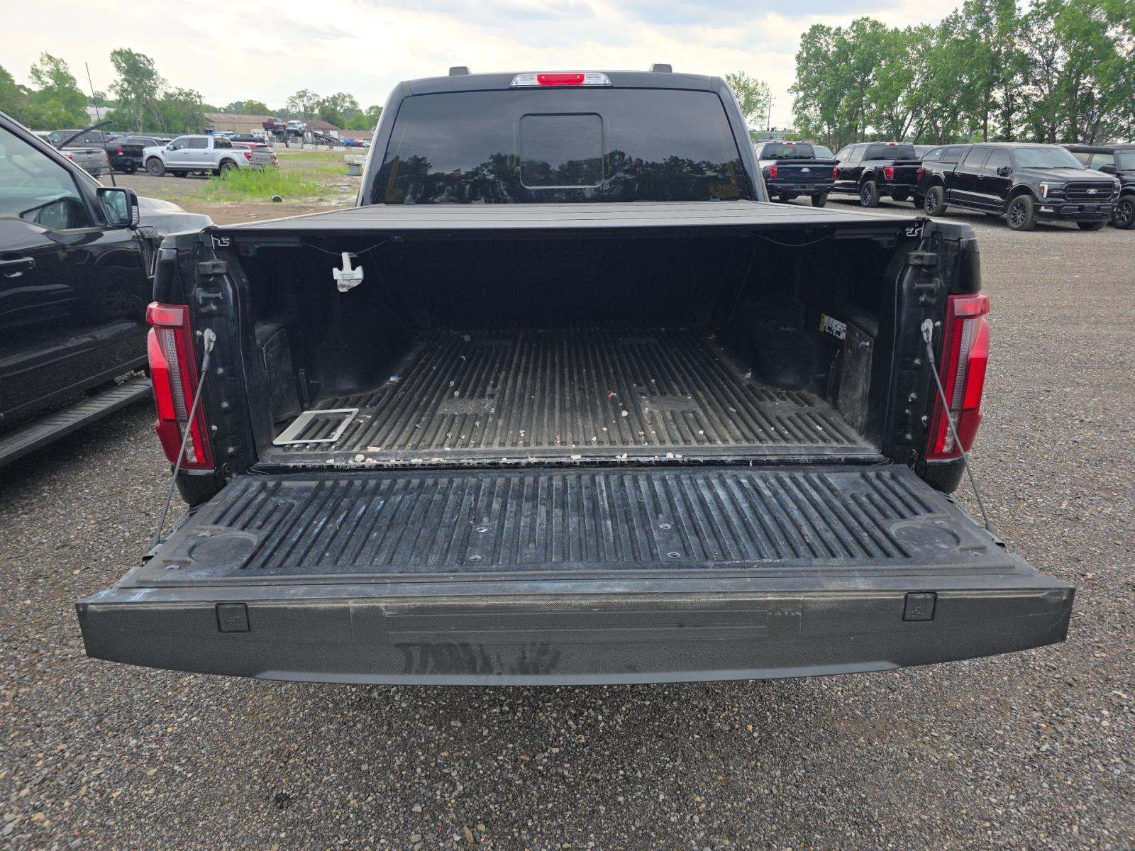 2024 Ford F-150 Hybrid Lariat AWD