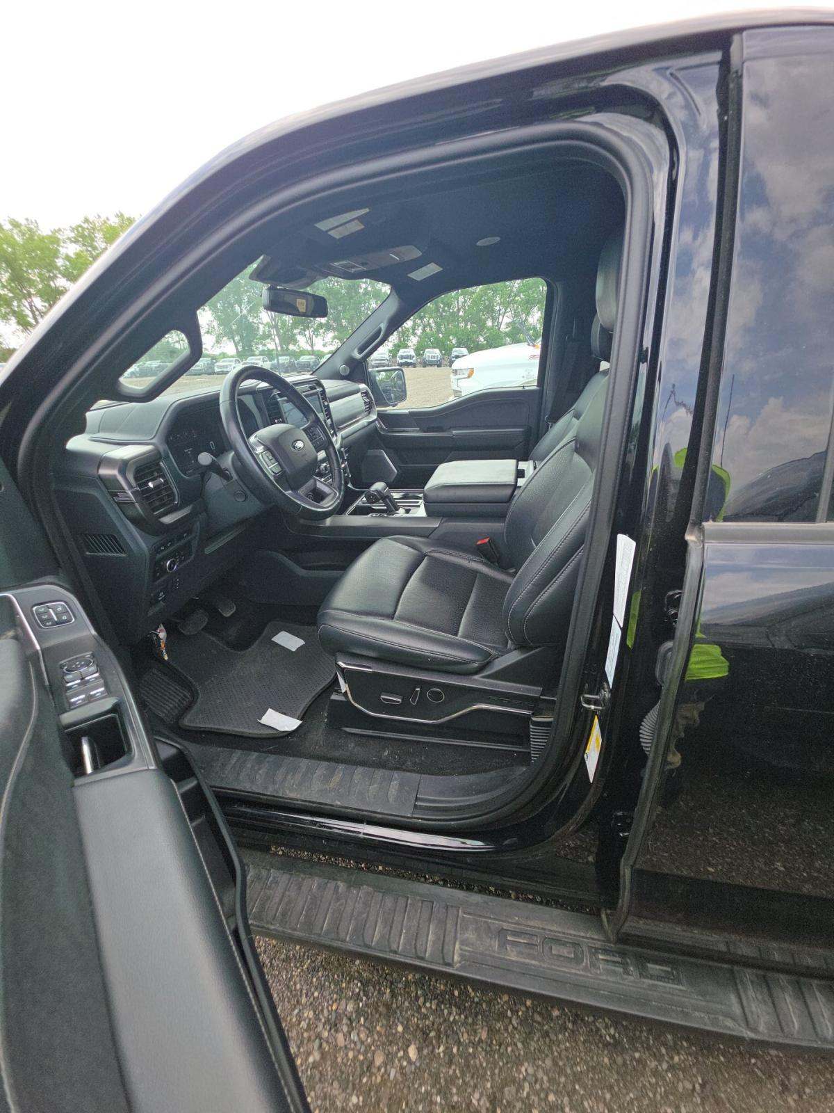 2024 Ford F-150 Hybrid Lariat AWD