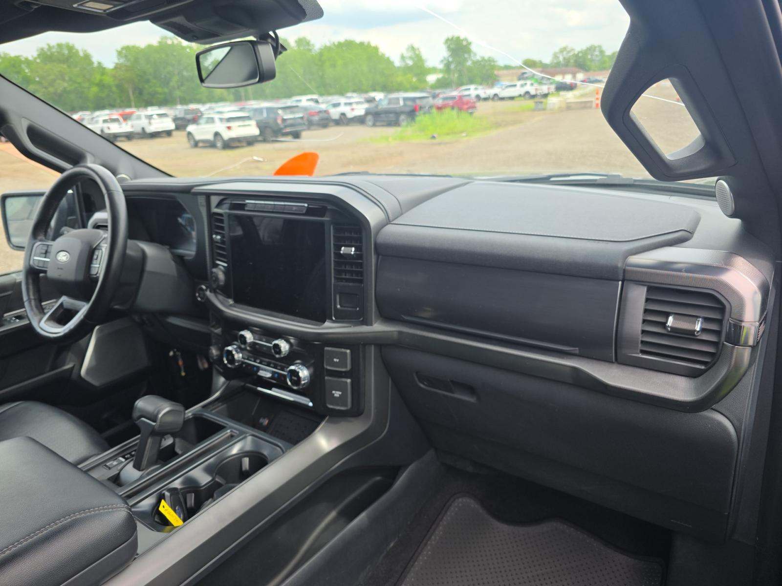 2024 Ford F-150 Hybrid Lariat AWD