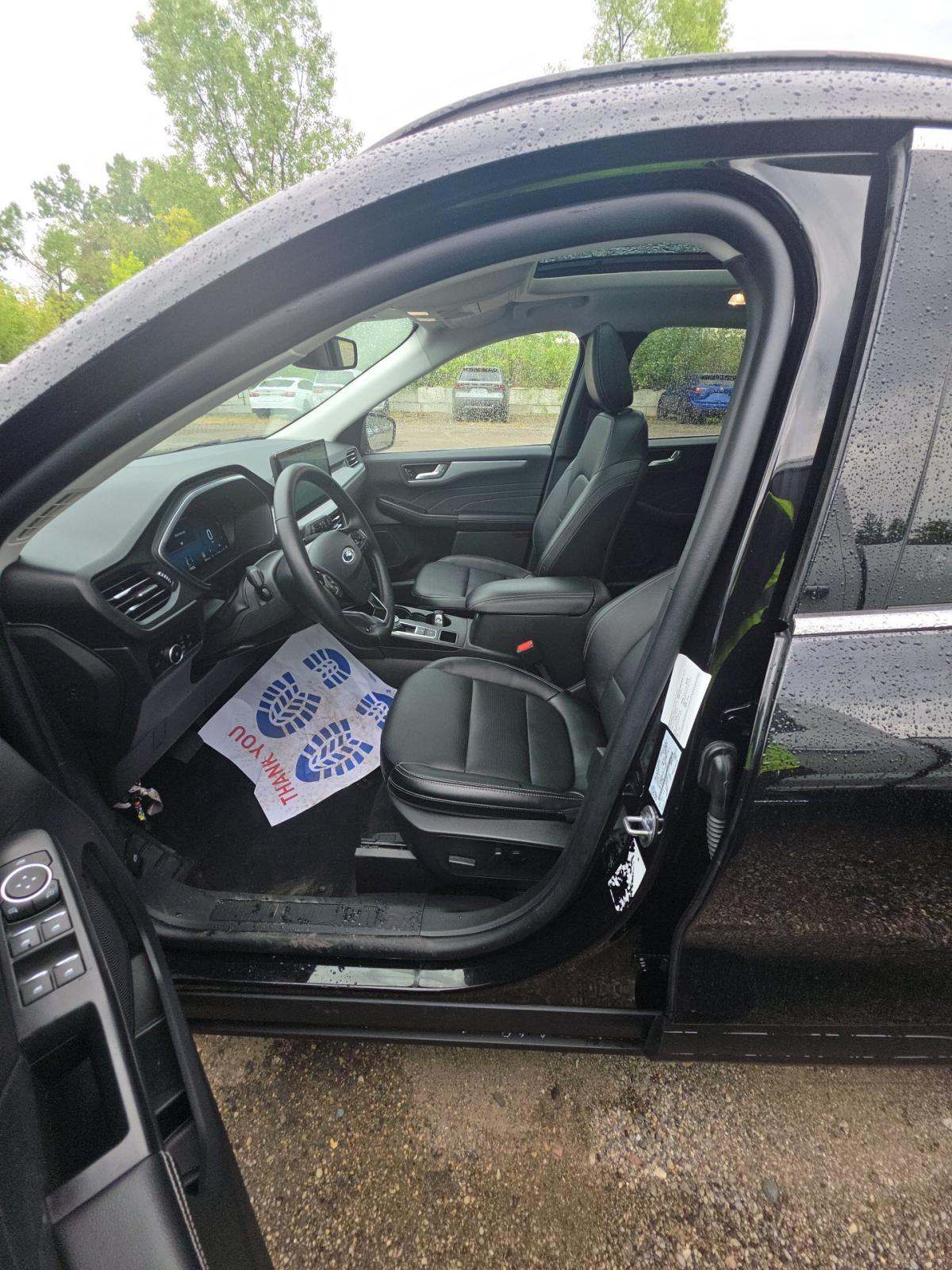 FORD ESCAPE - 6