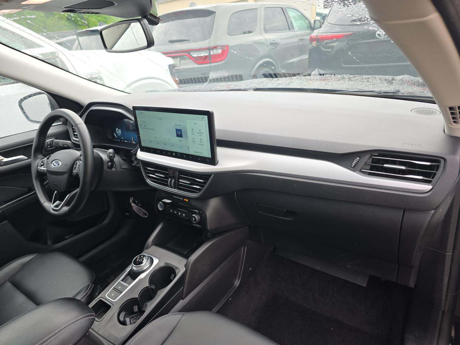 2025 Ford Escape Platinum AWD
