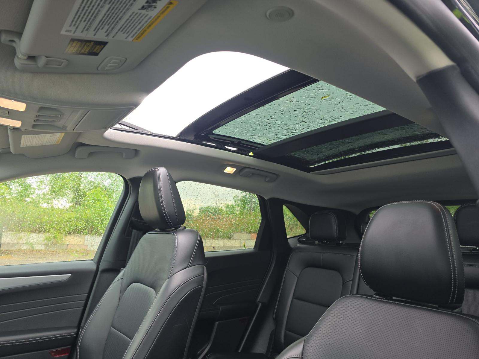 2025 Ford Escape Platinum AWD