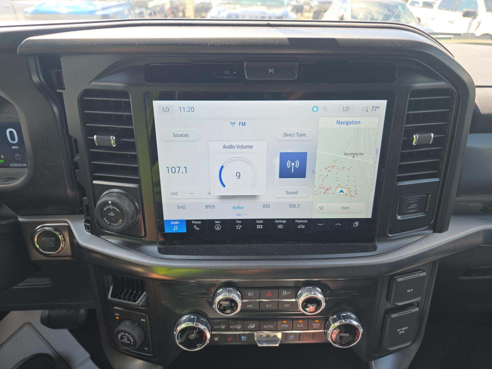 2025 Ford F-150 Hybrid Lariat AWD