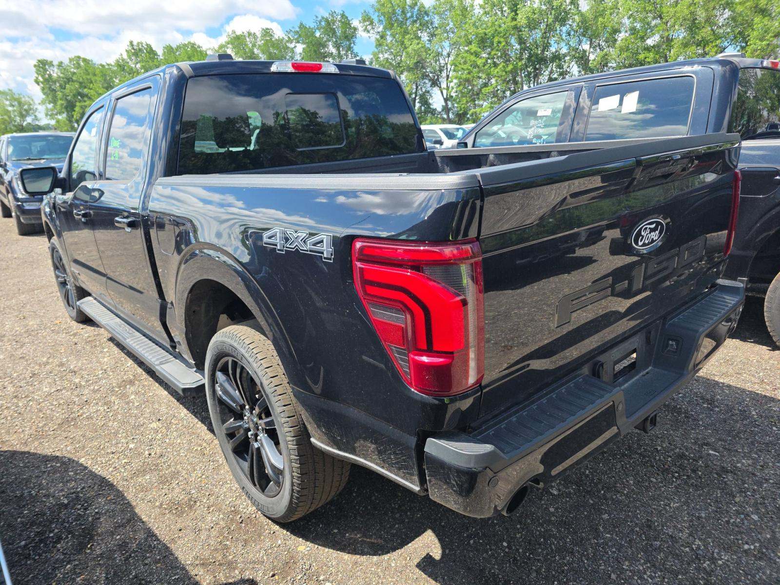 2025 Ford F-150 Hybrid Lariat AWD