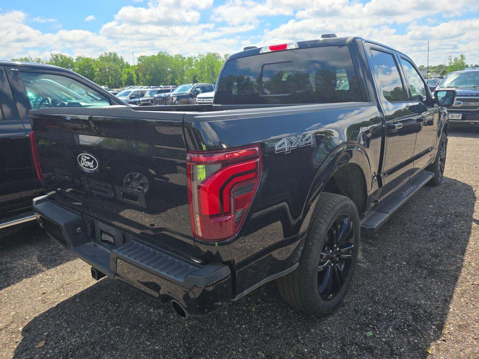 2025 Ford F-150 Hybrid Lariat AWD