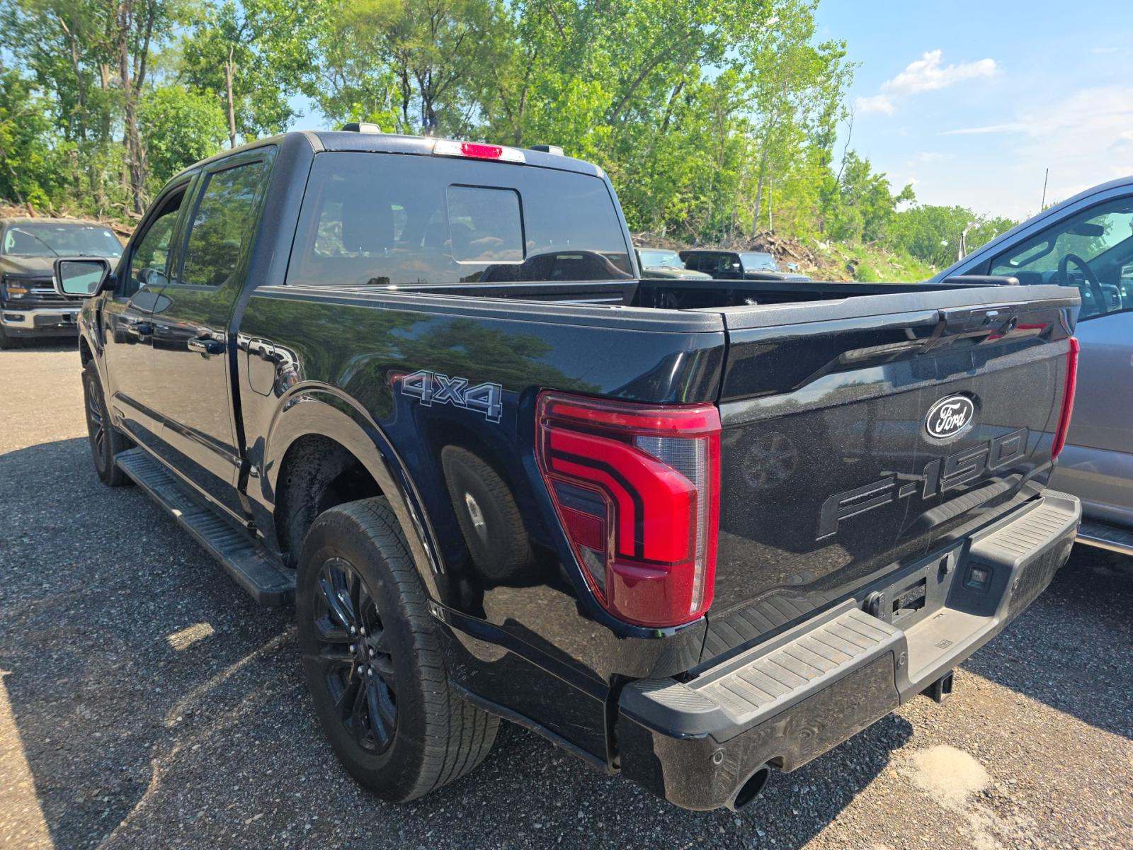2024 Ford F-150 Hybrid Lariat AWD