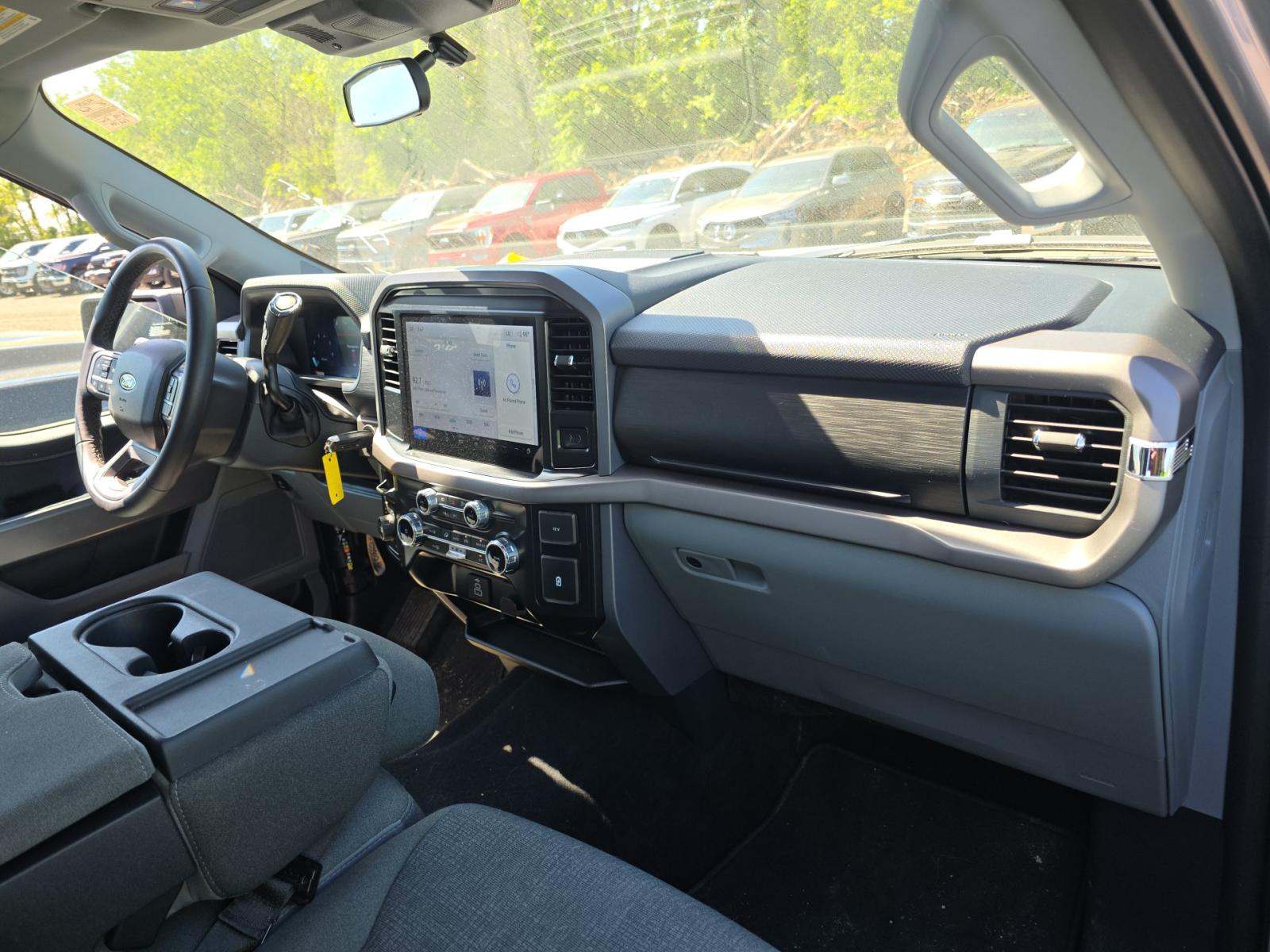 2025 Ford F-150 XLT AWD