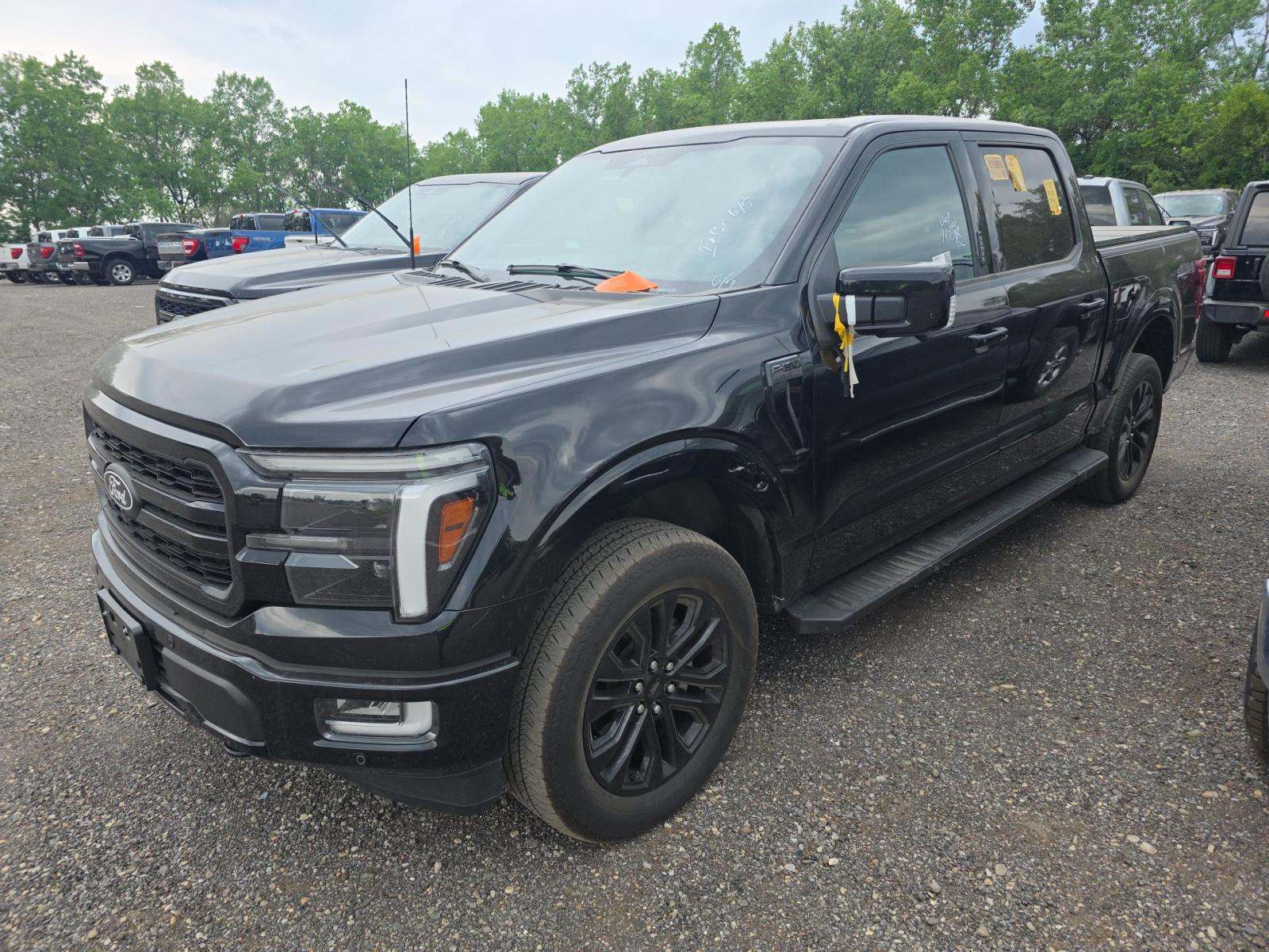 2024 Ford F-150 Lariat AWD