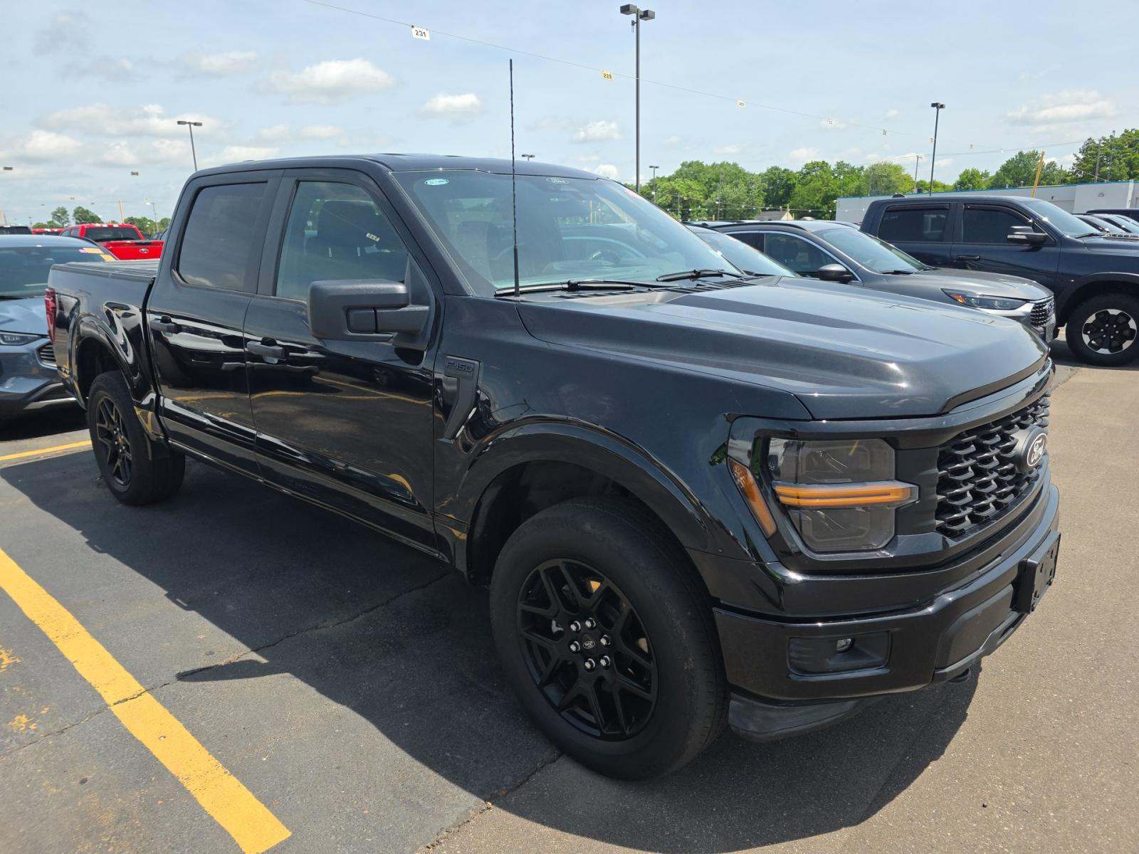 2024 Ford F-150 STX AWD