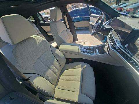 2024 BMW X6 M60i xDrive AWD