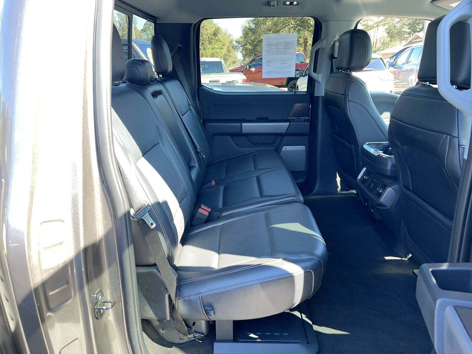 2021 Ford F-150 LARIAT AWD