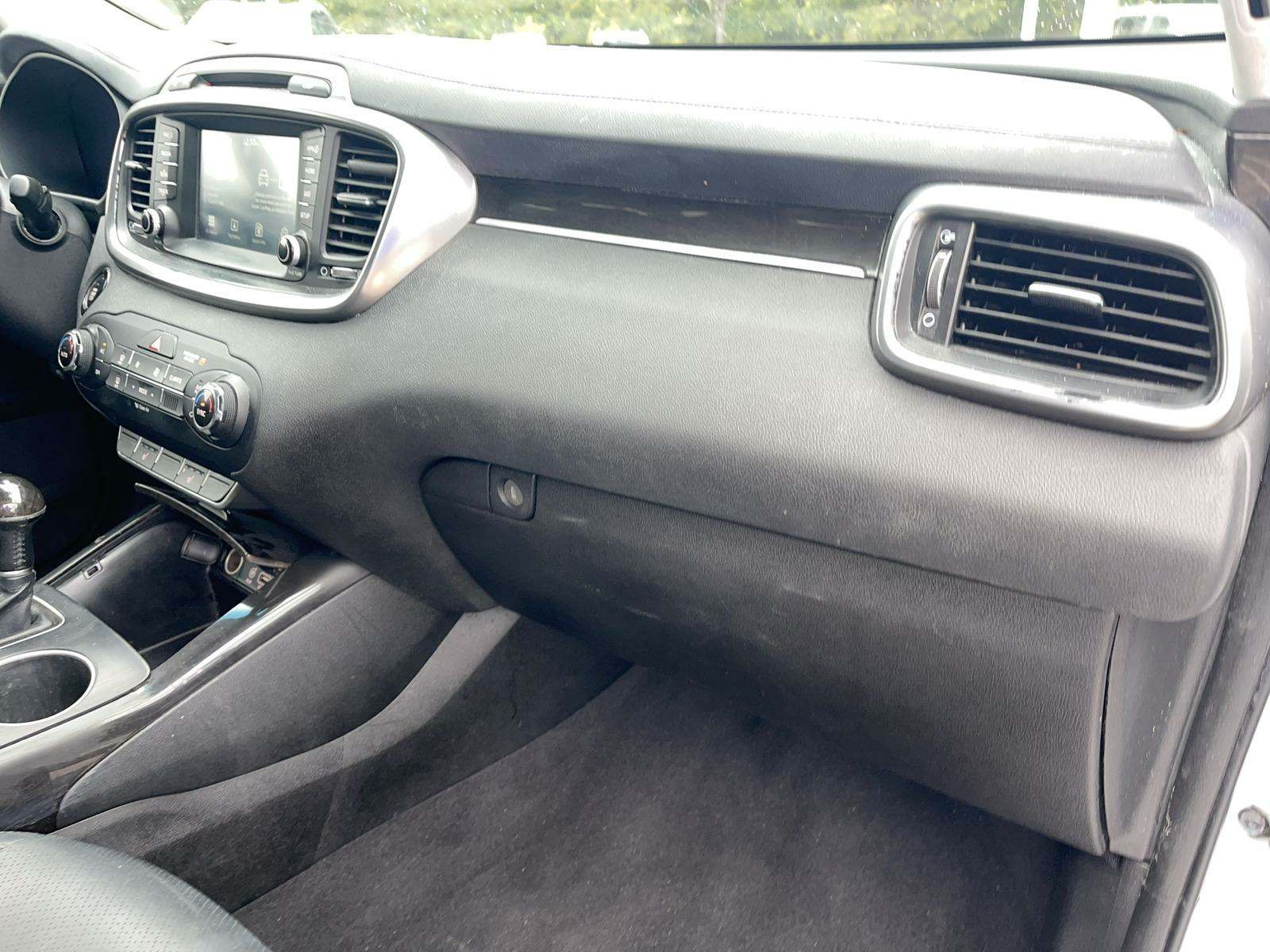 2017 Kia Sorento EX V6 FWD