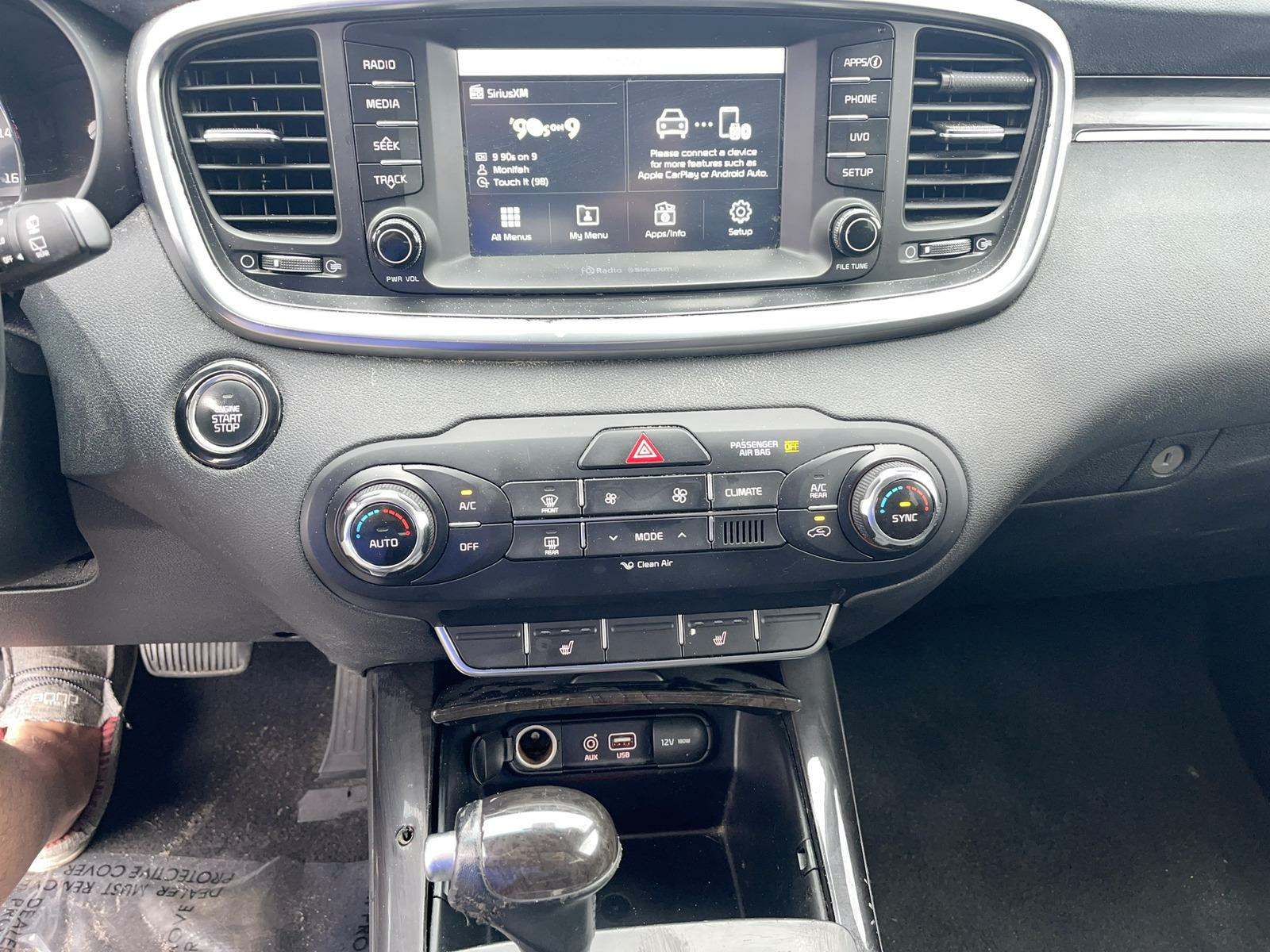 2017 Kia Sorento EX V6 FWD