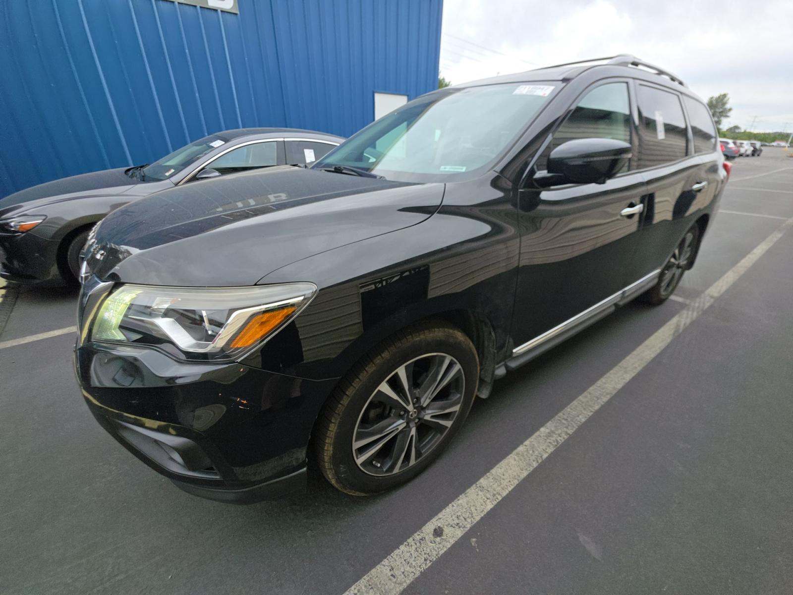 2017 Nissan Pathfinder Platinum AWD