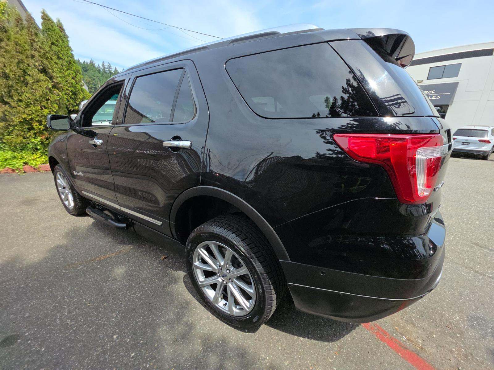 2016 Ford Explorer Limited FWD